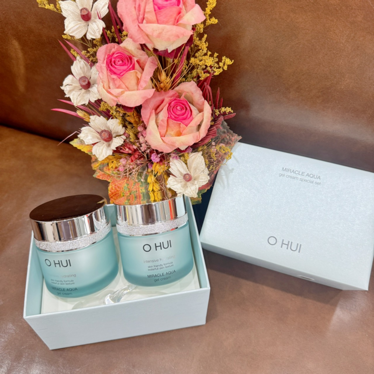 Set Kem Dưỡng Dành Cho Da Dầu OHUI Miracle Aqua